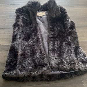 Banana Republic Faux Fur Dark Gray Vest XS - Great Condition